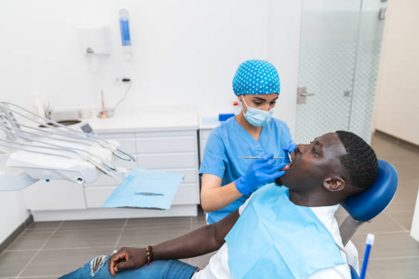 Best Holiday Emergency Dentist in Trenton, MO